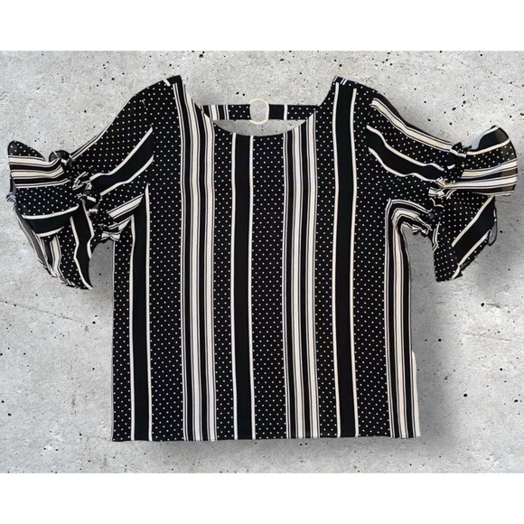 Emilio Pepe Top Women’s Flutter Puff Sleeves Blouse Black White Size Medium - Picture 1 of 10